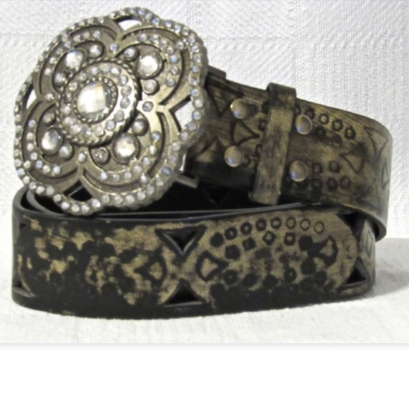YMI Jeanswear Western Bling Buckle Fashion Belt (Bling Buckle Only) - Picture 4 of 13
